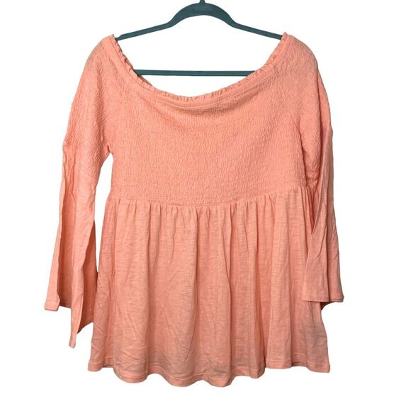 Torrid Peach Babydoll Top Smocked Off-Shoulder Bell Sleeve Size 2x 18/20 - Picture 2 of 9